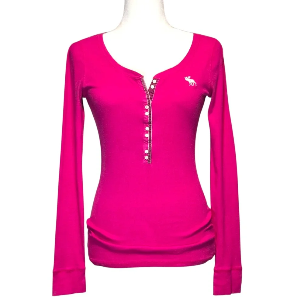 Abercrombie Henley Top Y2K Pink Fitted Ribbed Elena Gilbert Coquette Size Medium - Picture 1 of 13